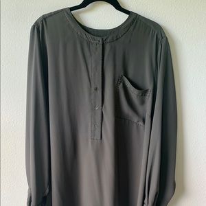 Lane Bryant 26/28 Olive Green Top